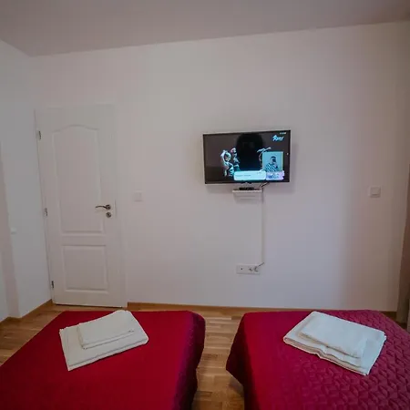 Bella's Sea Apartment-beach, Sea Garden ,old Town, Free Parking, Free Evcharging Station