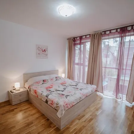 Appartement Bella's Sea Apartment-beach, Sea Garden ,old Town, Free Parking, Free Evcharging Station