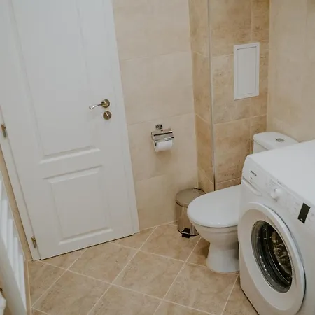 Bella's Sea Apartment-beach, Sea Garden ,old Town, Free Parking, Free Evcharging Station