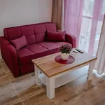 Апартамент Bella's Sea Apartment-beach, Sea Garden ,old Town, Free Parking, Free Evcharging Station Варна