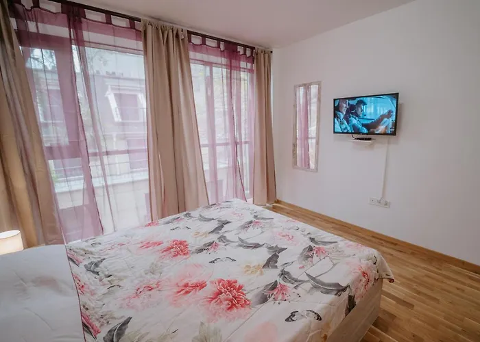 Bella's Sea Apartment-beach, Sea Garden ,old Town, Free Parking, Free Evcharging Station * Warna