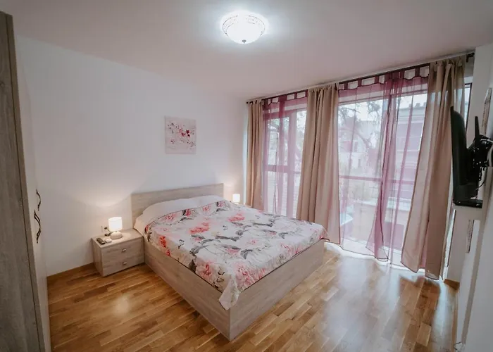 Apartament Bella's Sea Apartment-beach, Sea Garden ,old Town, Free Parking, Free Evcharging Station